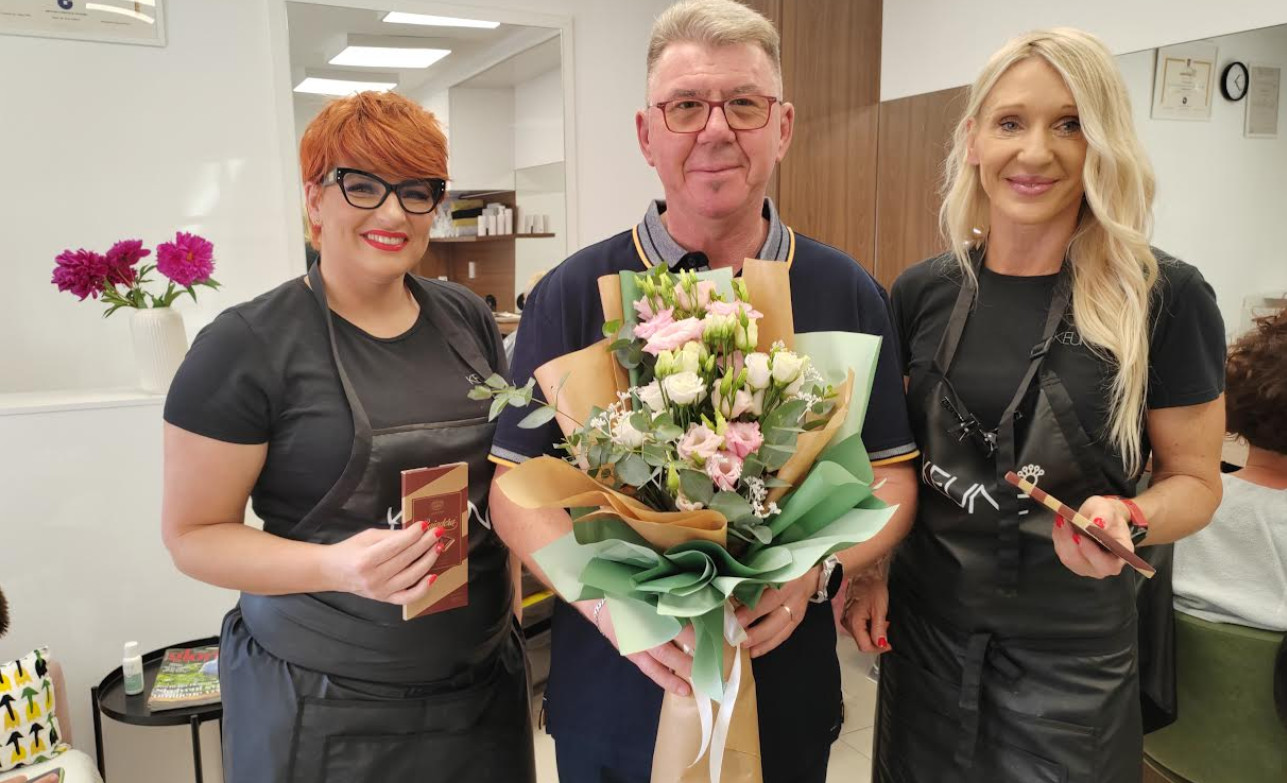 Blondina slavi dvadesetu godišnjicu