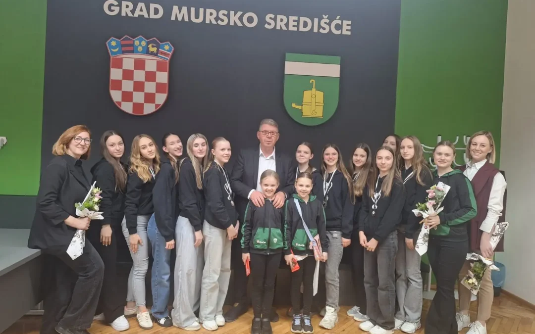 Mažoretkinje Murskog Središća briljirale na državnom prvenstvu, gradonačelnik Dražen Srpak upriličio svečani prijem