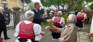 Majčin dan obilježen uz zahvalu i pažnju prema svim majkama