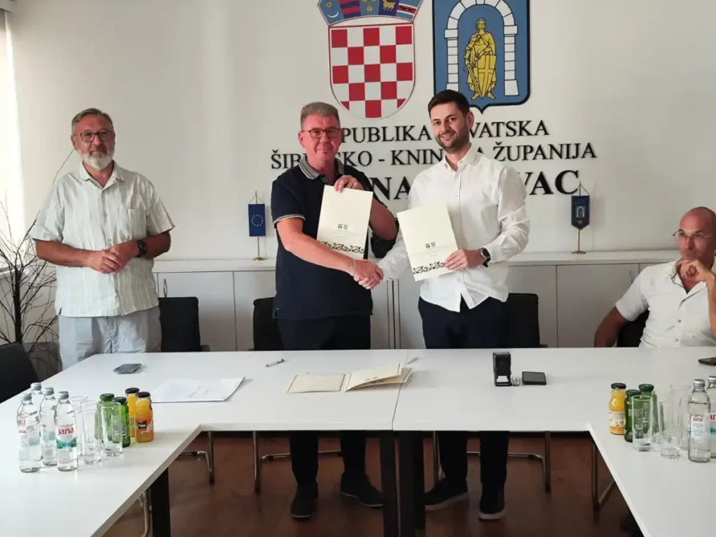 Potpisan Sporazum o prijateljstvu i suradnji s Općinom Pirovac
