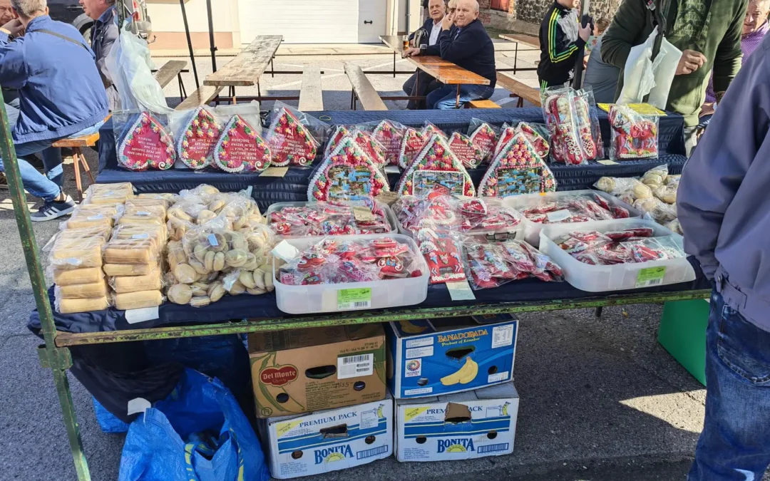 U Peklenici održano tradicionalno proštenje: čuva se tradicija, a najavljena i obnova vanjskog oltara
